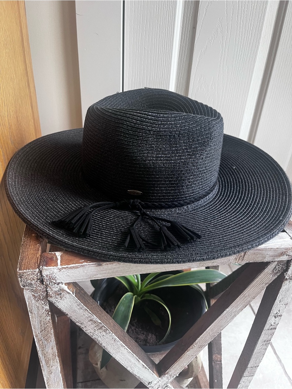 C.C New Black Wide-Brim Black Paper Braid Gambler Crown Sun Hat NWOT